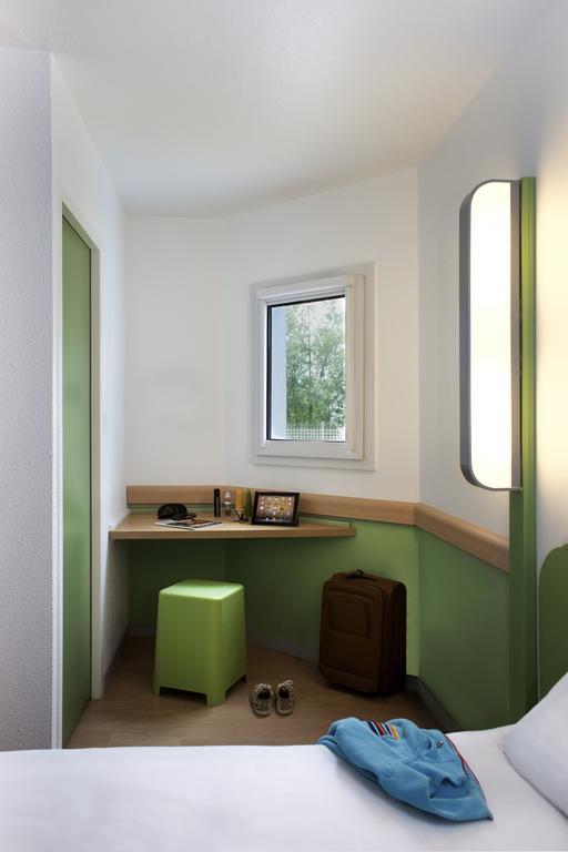 Ibis Budget Chambery Sud Challes Les Eaux Kültér fotó