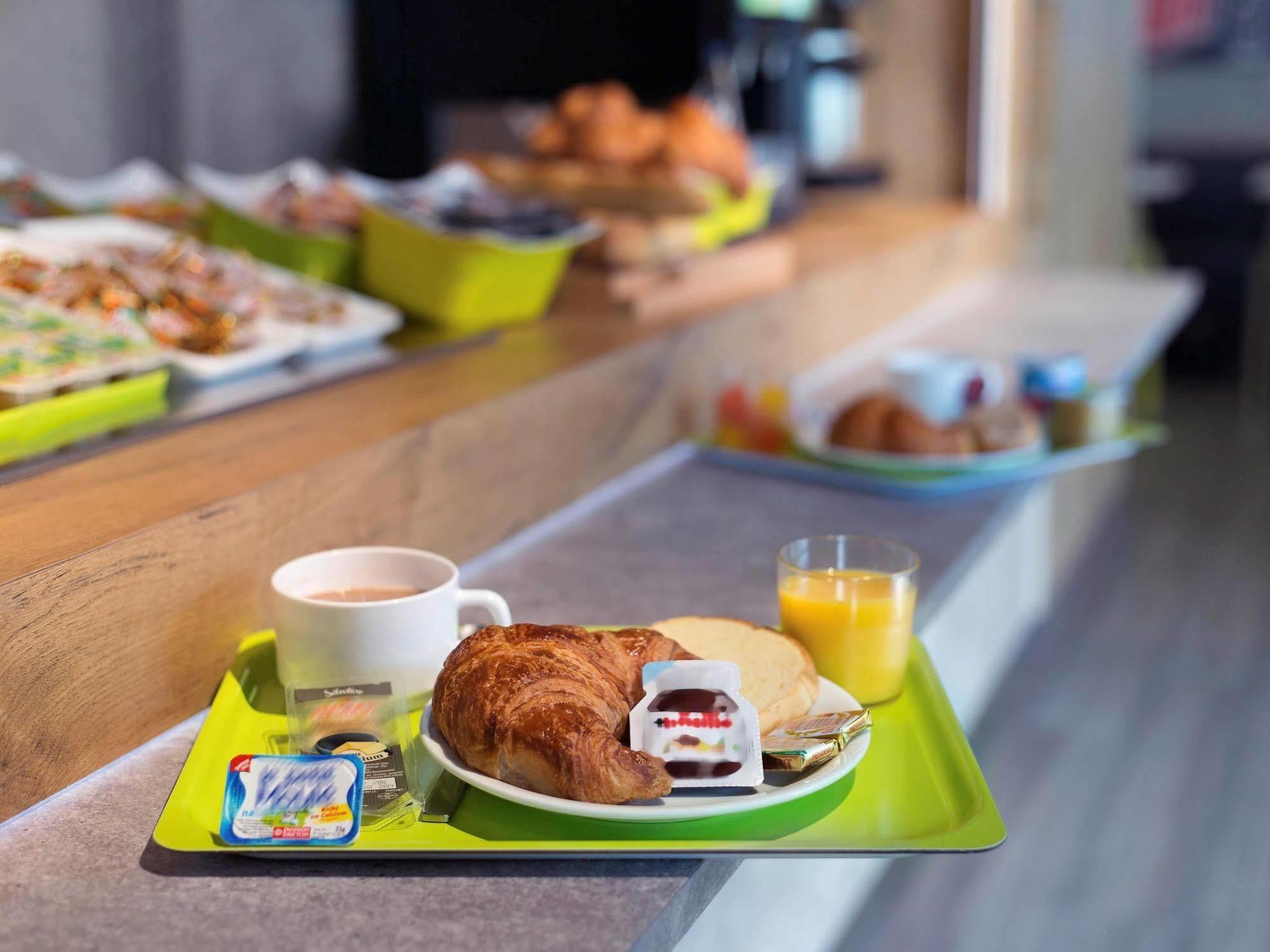 Ibis Budget Chambery Sud Challes Les Eaux Kültér fotó